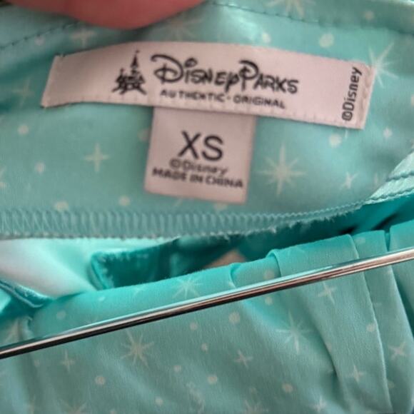 Disneyland Exclusive Ltd Ed Icons Border Print Halter Fit & Flare Dress XS Blue - Picture 3 of 7